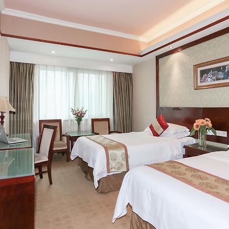 Vienna Hotel Jinshan New City Wanda Plaza Экстерьер фото