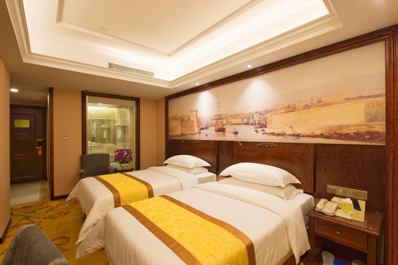 Vienna Hotel Jinshan New City Wanda Plaza Экстерьер фото