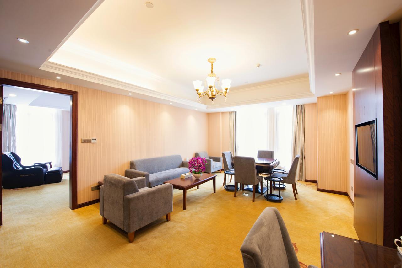 Vienna Hotel Jinshan New City Wanda Plaza Экстерьер фото