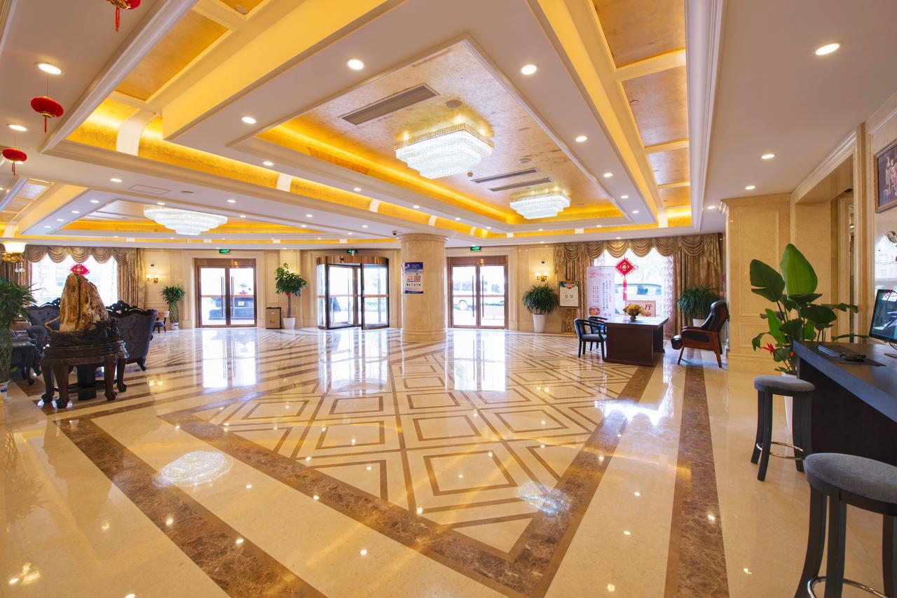 Vienna Hotel Jinshan New City Wanda Plaza Экстерьер фото