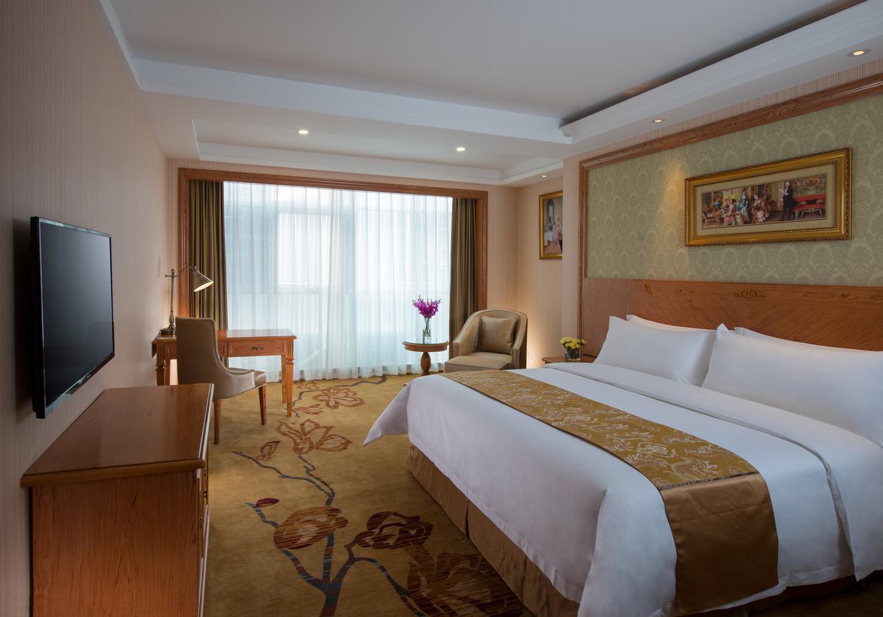 Vienna Hotel Jinshan New City Wanda Plaza Экстерьер фото