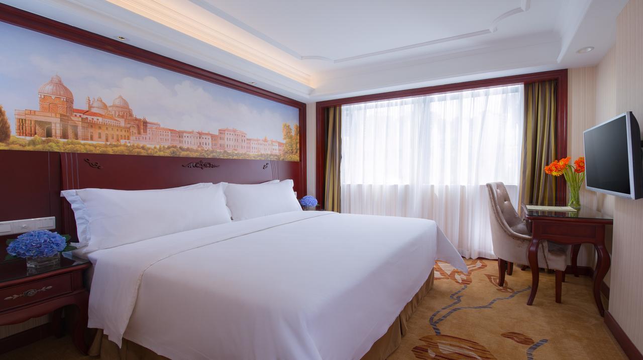 Vienna Hotel Jinshan New City Wanda Plaza Экстерьер фото